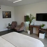Vicolo Kadikoey Отель 3*