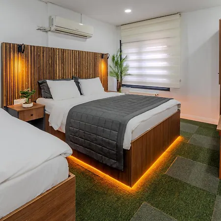 호텔 Vicolo Kadikoey 3*